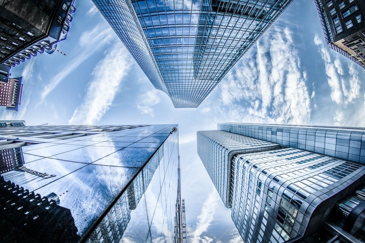 Intelligence artificielle et Blockchain : métamorphose disruptive dans le monde de l’entreprise