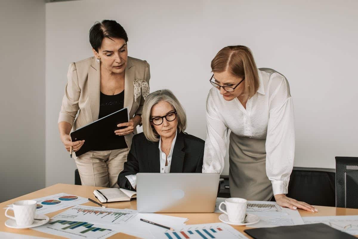 Optimiser la visibilité en ligne de votre entreprise grâce au content marketing : stratégies efficaces et meilleures pratiques