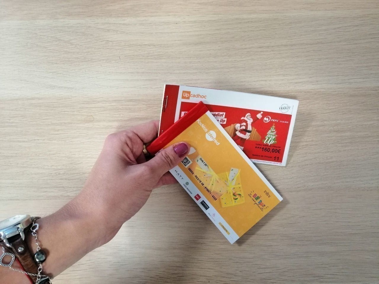 ch-ques-cadeaux-comment-les-offrir-vos-salari-s